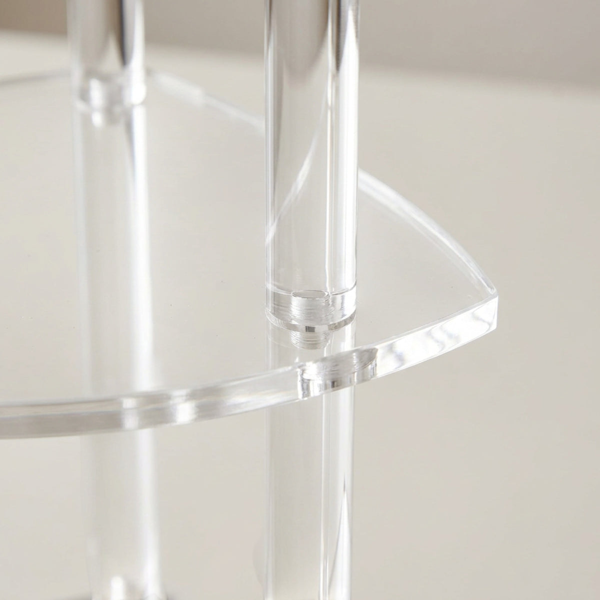 Sofd Clear Acrylic Three-Tier Corner Cosmetic Organizer - Detail view
