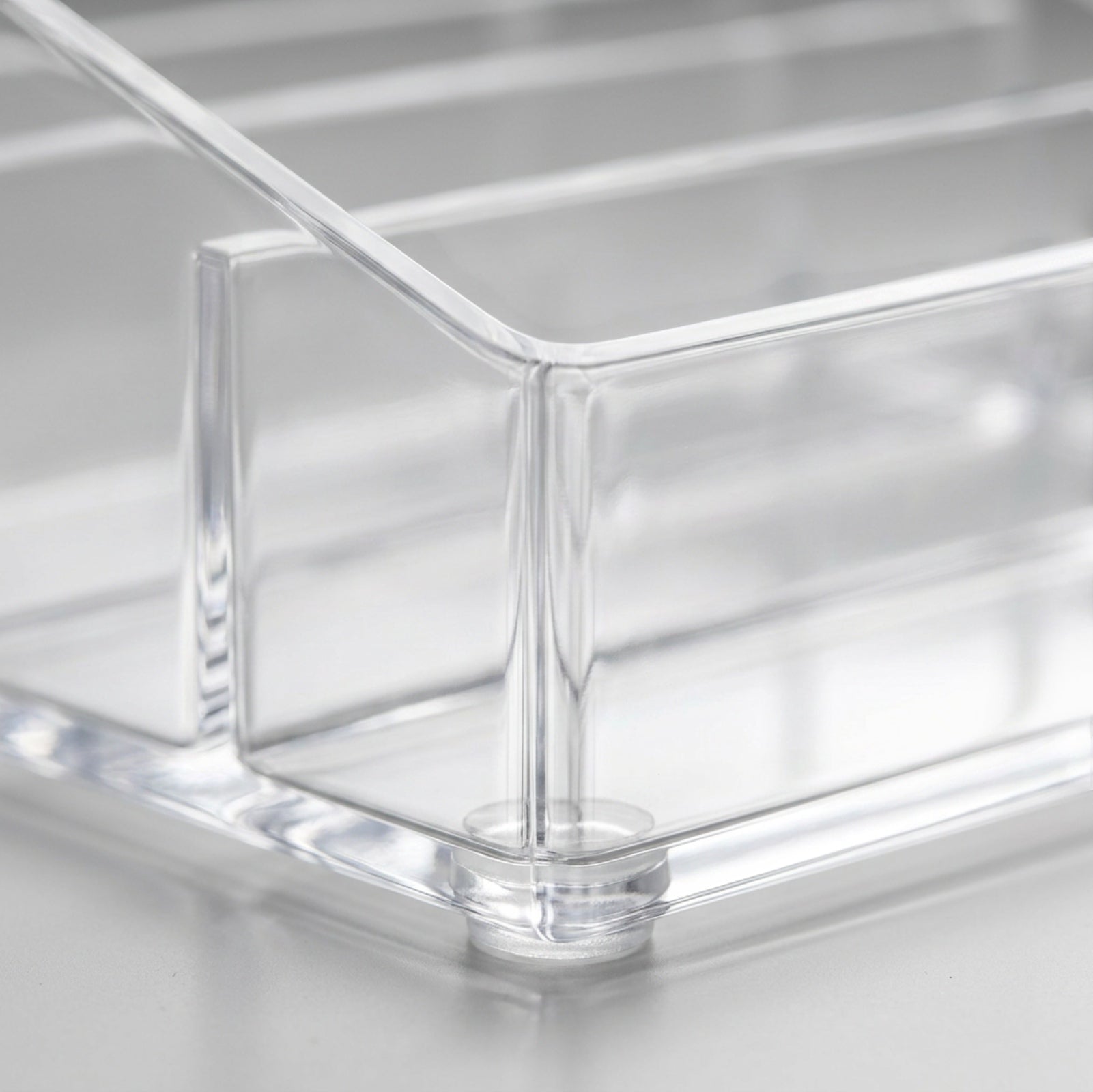 Sofd Clear Acrylic Makeup Palette Organizer 9 Slots - Detail view